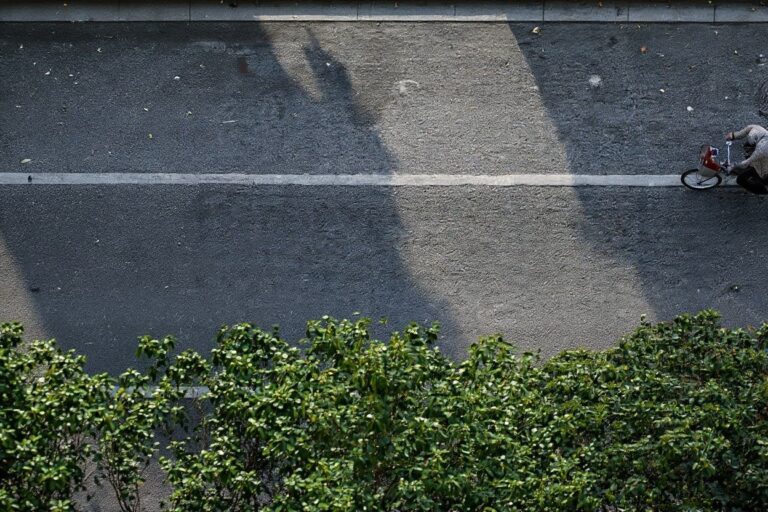 Teachers leave Shanghai amid ongoing lockdown — how will this affect int'l students?