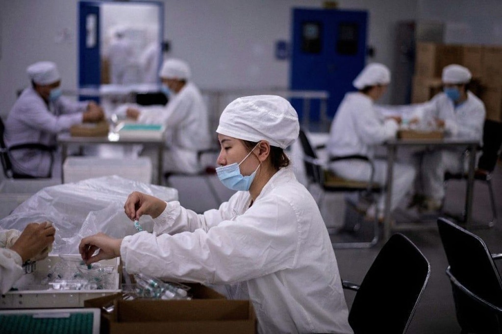 Wonder what drives the medical staff as they combat the COVID-19 outbreak in Wuhan? Learn more from these experts in China for cheap. Source: Noel Celis/