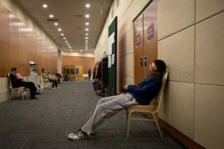 Feeling eepy? Here's how to get more sleep during university