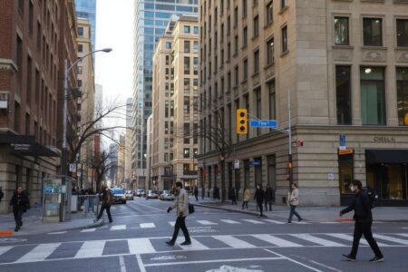 International students in Canada want renewable post-graduate work permits