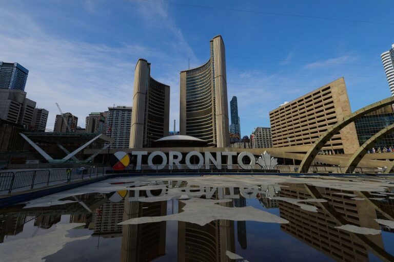 Immigrants with a Canadian education earn more — here are 3 reasons why