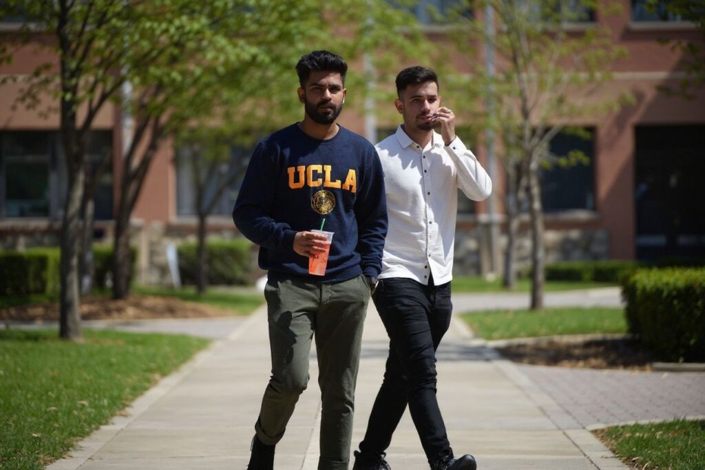 Indian students are now able to attend classes on campus after two years of visa delays / Source: Robyn Beck /