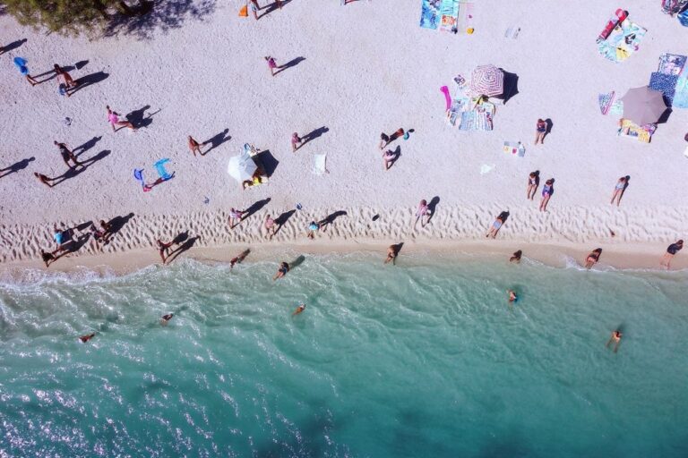 Countries without quarantine to spend uni summer hols at in 2021