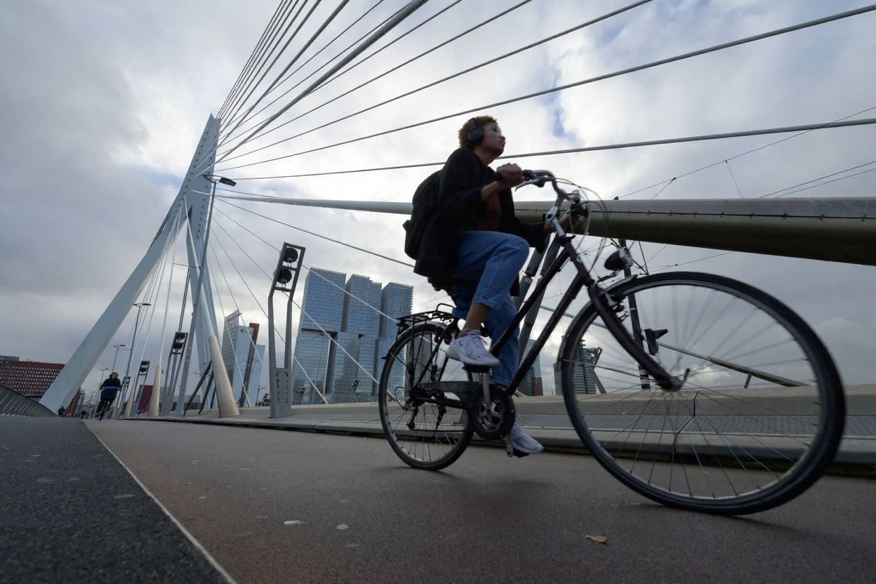 Source: Sebastien Bozon/