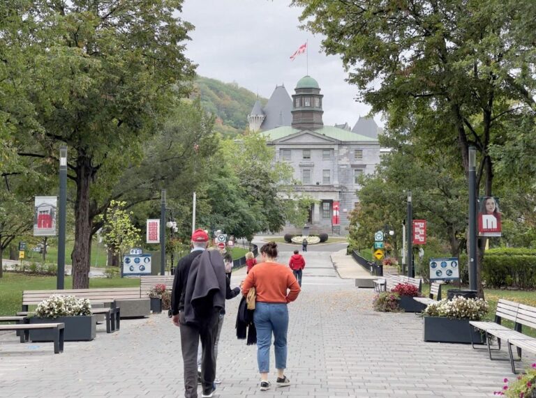 International students must be fully vaccinated to enter Canada from Jan. 15