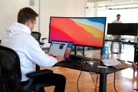 5 tips to help you land a paid summer internship