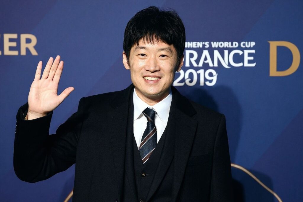 Former South Korean football player Park Ji-sung poses upon arrival at the final draw of the 2019 FIFA Women World cup football tournament in Boulogne-Billancourt, near Paris, on December 8, 2018. (Photo by FRANCK FIFE / )
