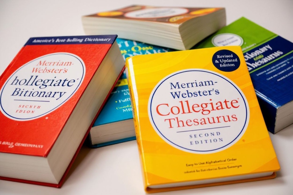Physical dictionaries and thesauruses might be a thing of the past, Source: