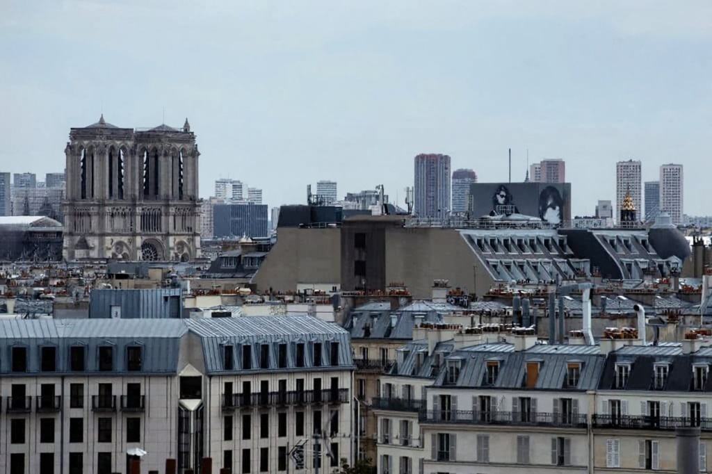 Source: Joel Sarget/