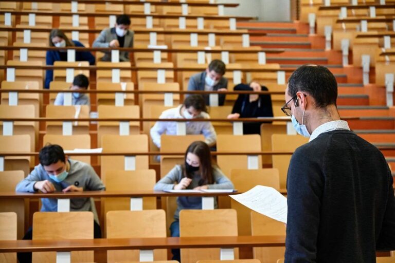 Universities call for a tuition fee rise – here’s what that would mean for students and taxpayers