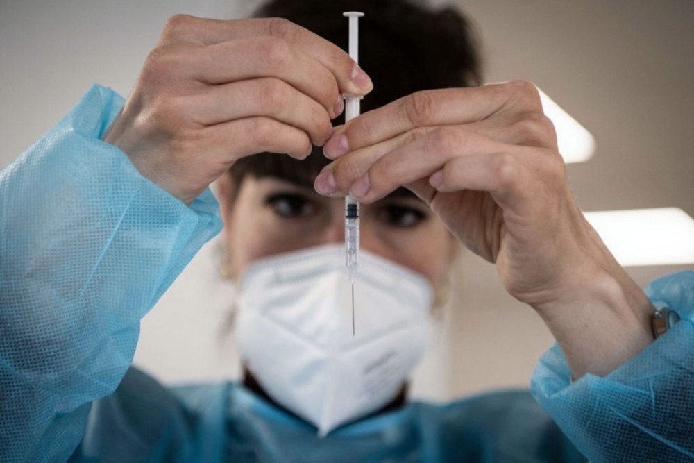 Nursing is one of the in-demand jobs in Canada, and you can earn your qualifications at several affordable institutions. Source: Loic Venance/