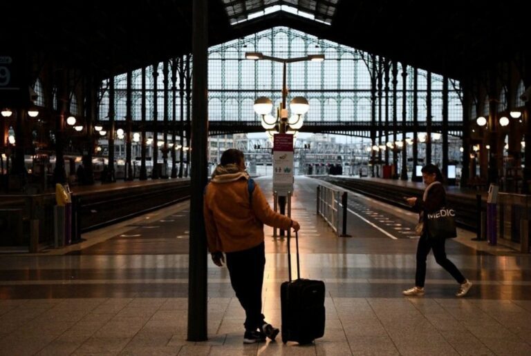 The ultimate guide for solo travellers: Most affordable, most exciting, and more