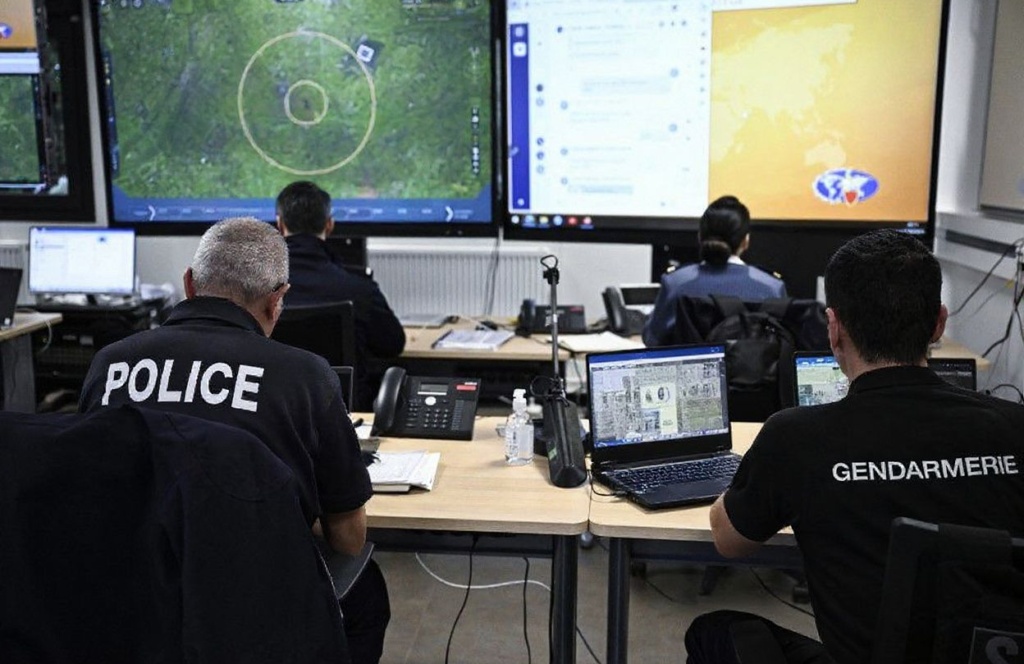 The law affects various parts of our lives, which reflect the wide range of industries law graduates can venture into. Source: