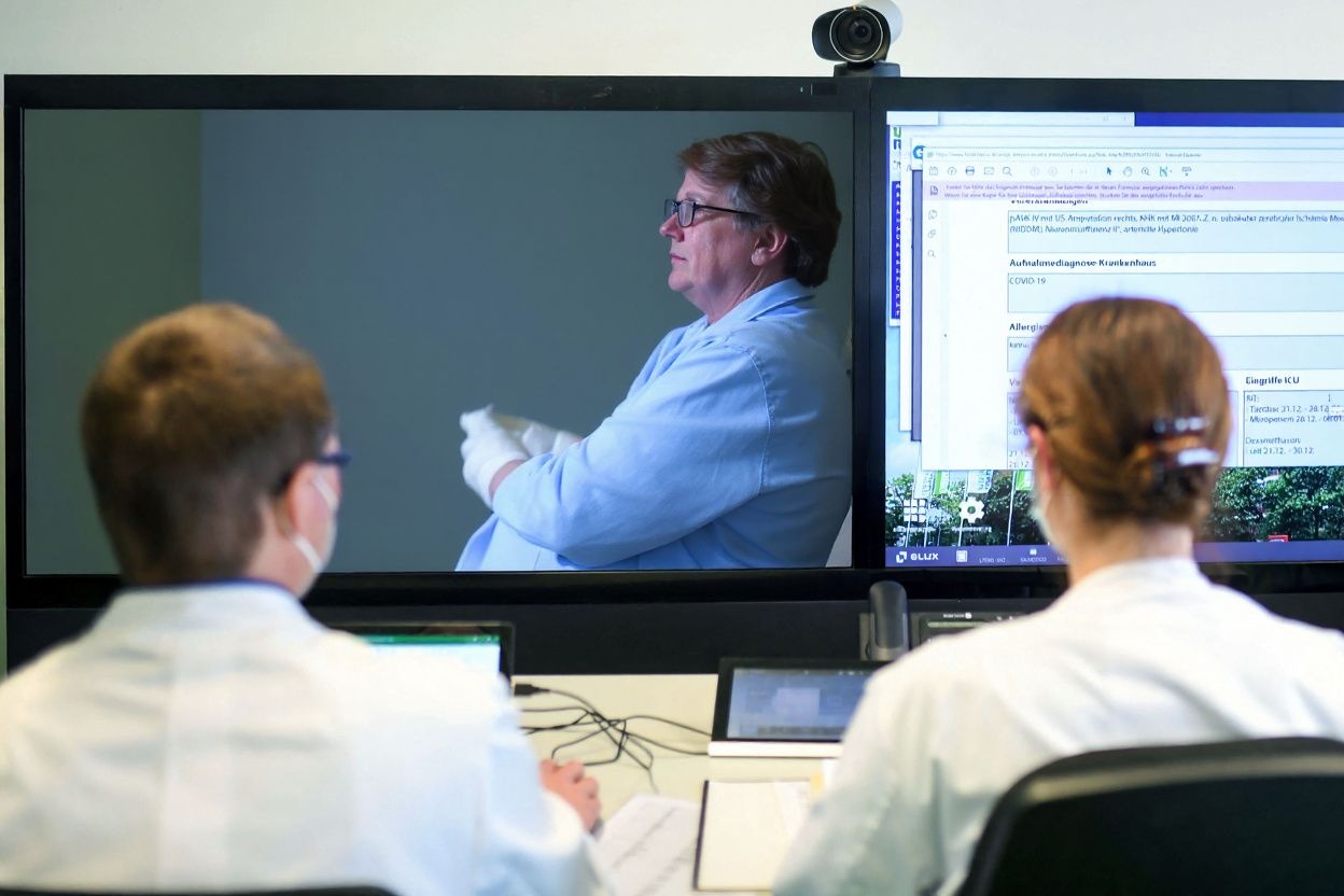 Revise, revise, revise is a given when writing your personal statement for medical school. Source: Ina Fassbender/