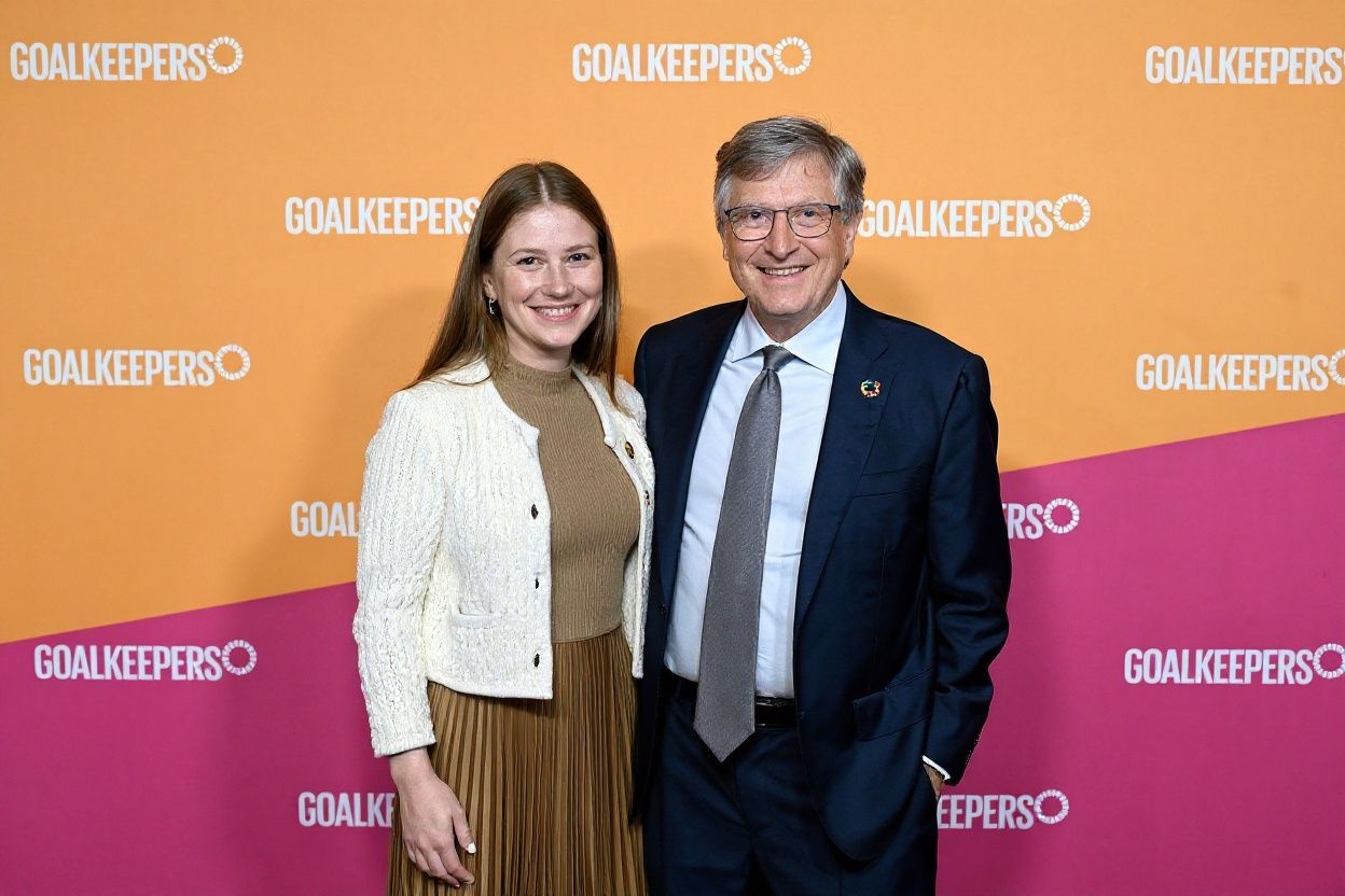 Bill Gate’s daughter Jennifer Gates has a master’s degree in public health from Columbia University and a degree in human biology from Stanford University. Source: