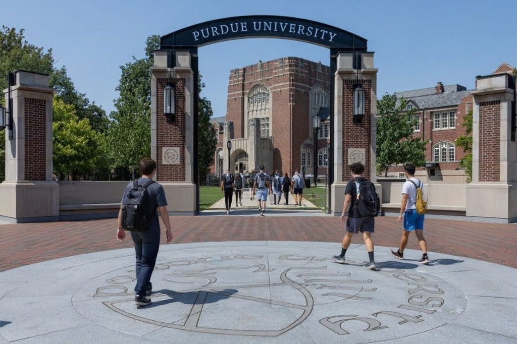 At university there are many things to do when you are bored. Source: Getty Images /