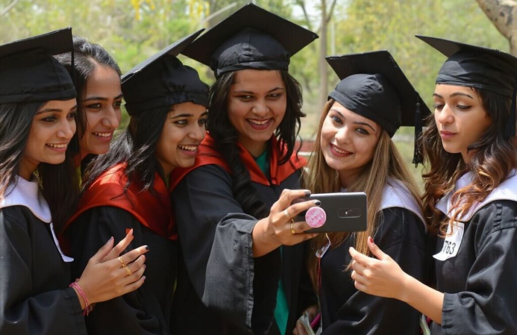 Indian students in Ukraine can now choose to transfer to other institutions. Source: Narinder Nanu/