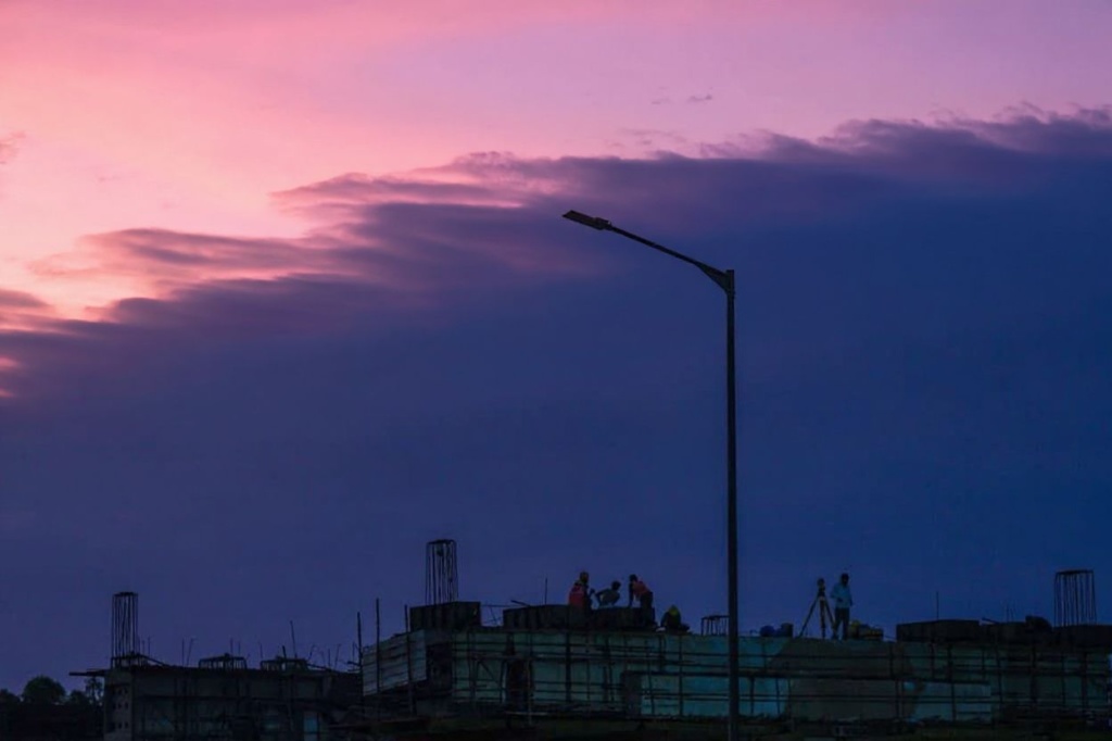 Madrugada refers to the period between midnight and dawn. Source: Manjunath Kiran /