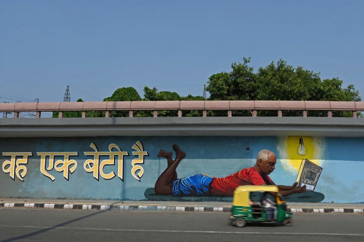 People who read for 30 minutes or longer weekly have a 21% greater chance of increasing their knowledge. Source: