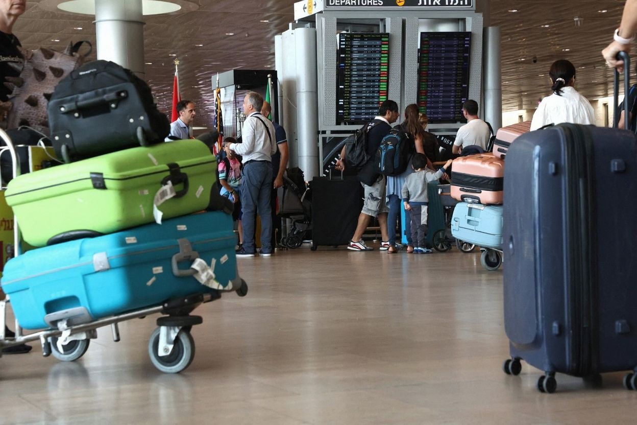 The worst case scenario for international students if you’re caught plagiarising is kissing your student visa goodbye. Source: