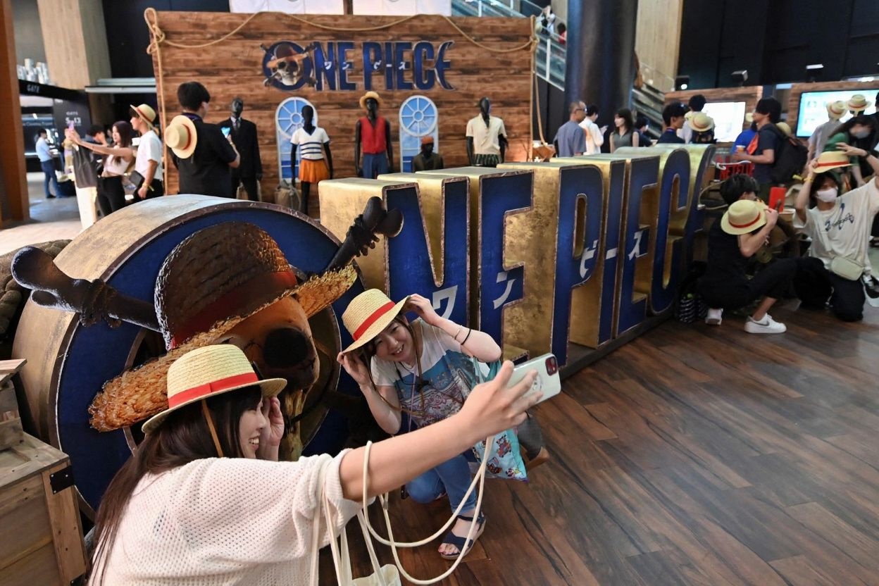 While watching anime is a fun way to learn Japanese, it won’t teach you everything, like reading and writing. Source: