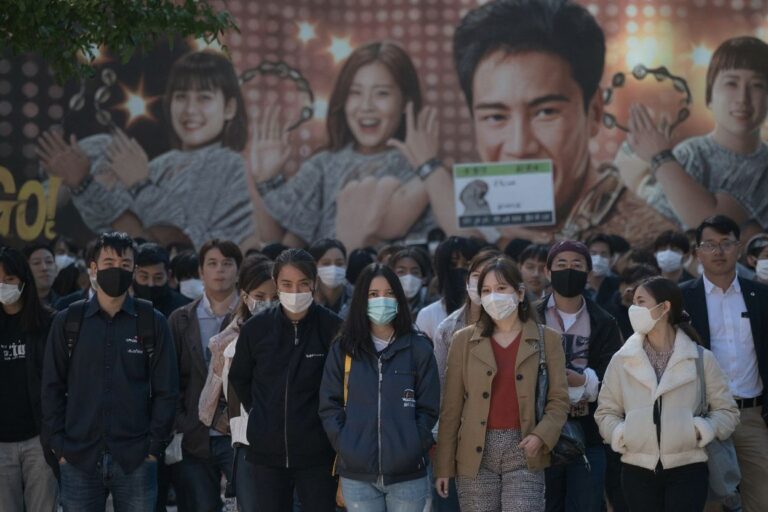 Japan could bring in 100,000 international students by end of May