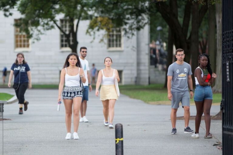 Important lessons from 'Atomic Habits' students can draw from