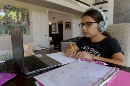 10 useful educational channels on YouTube for struggling students