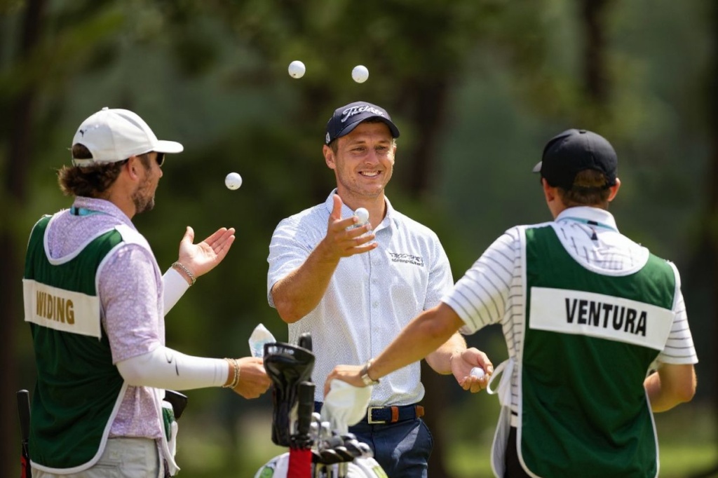If you think joining a student club on juggling will make your student life in Australia better, then do it! Source: