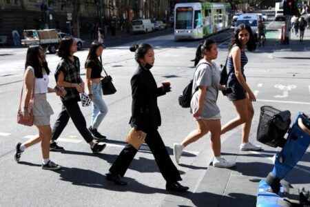 International students to quarantine at South Australian airport