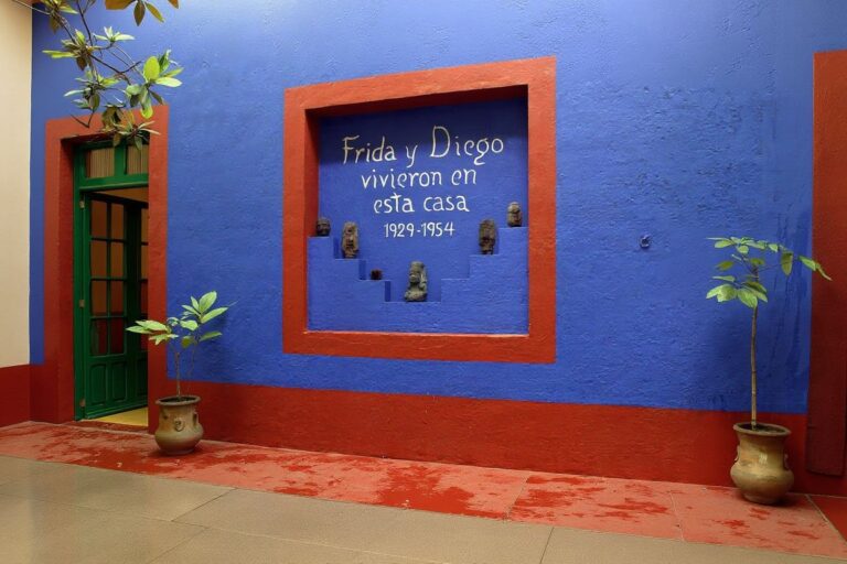 Best free virtual tours for art students