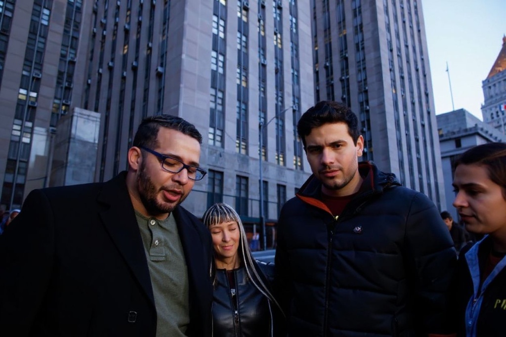 Students can find support and community in each other when hard times hit. Source: Kena Betancur/Getty Images/