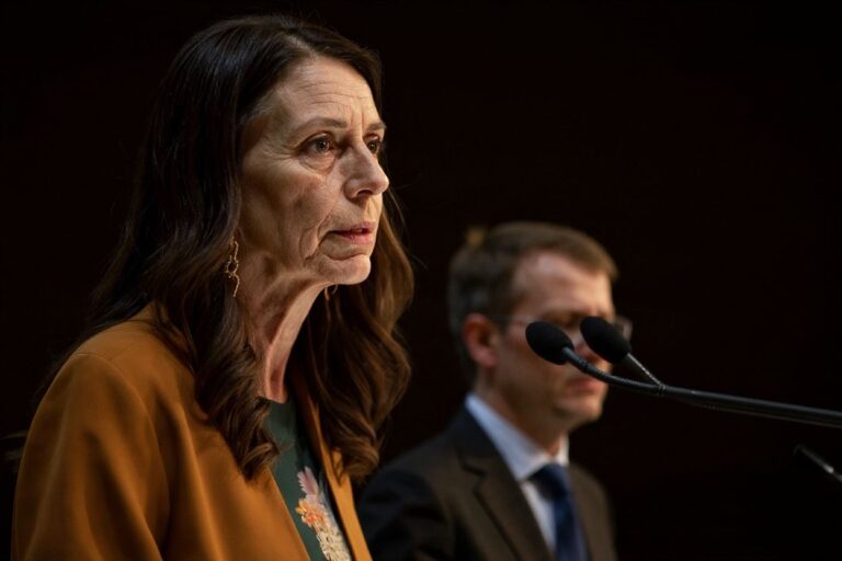 International postgraduate students can enter New Zealand next month