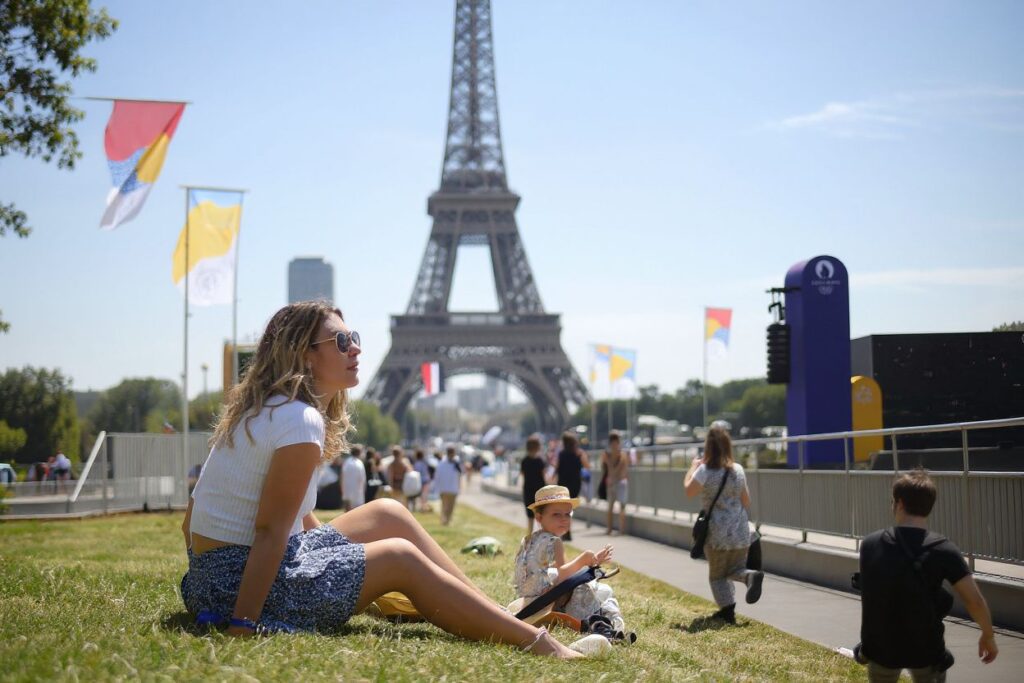 Paris has been recorded as the most expensive city for renters based on the Q1 2022 International Rent Index by HousingAnywhere. Source: Lucas Barioulet/