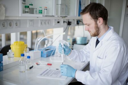 4 top online degree programmes in health sciences