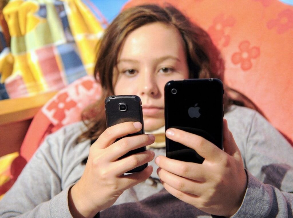 Latest data from GSMA Intelligence shows that there are 5.32 billion unique mobile phone users in the world today – and that number is growing at 1.7% per year. (Source: Denis Charlet/)