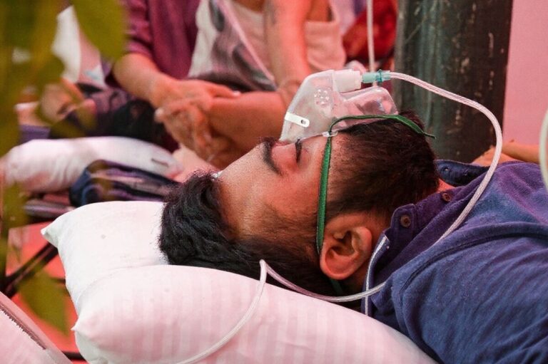 Australian top unis offer aid to Indian students