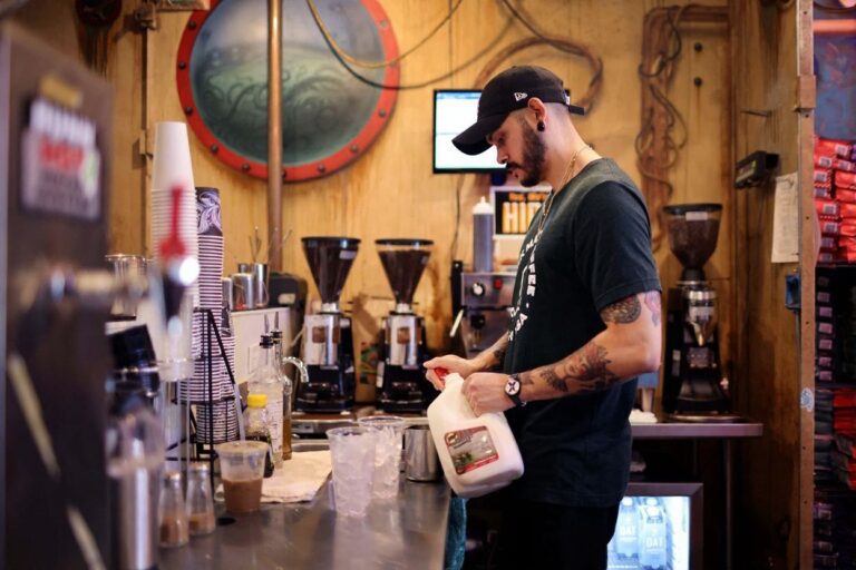 Here's why students in Canada shouldn't just rely on part-time jobs to cover living expenses