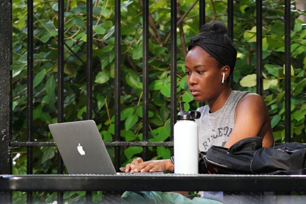 Studies have shown that students do more mind-wandering when listening to audio than when reading.