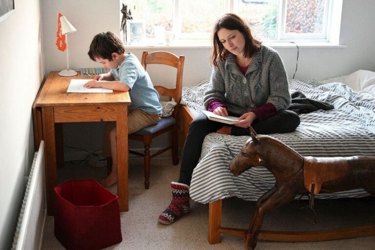 Tutoring programme in Victoria and NSW to help struggling students