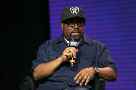 5 famous people with an architecture background