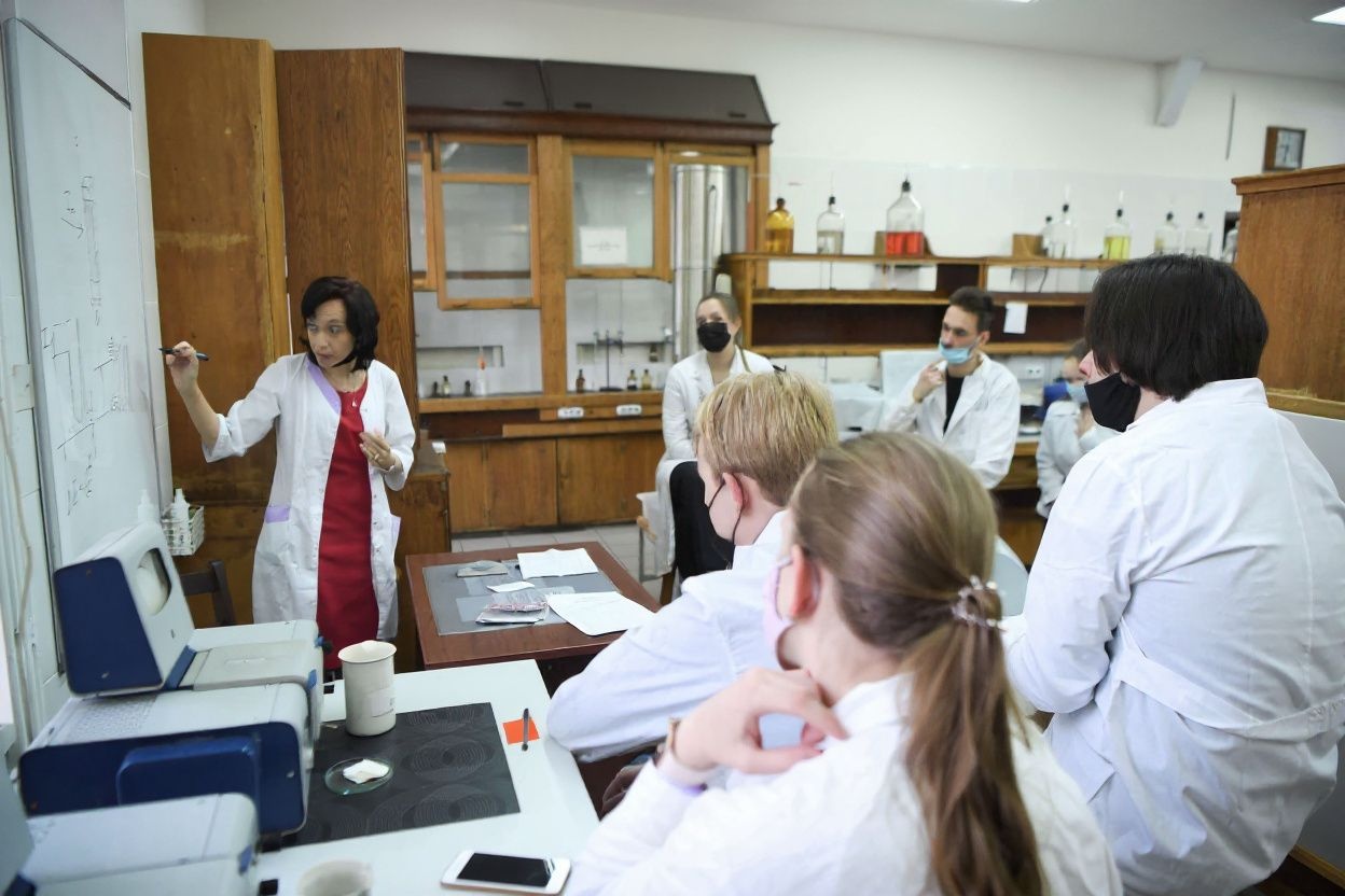 Students may not be able to attend classes or access university services if they don’t pay their fees on time. Source: Natalia Kolesnikova/