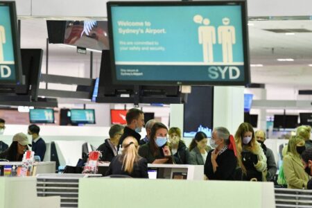 Can international students return to Australia by December 2021?