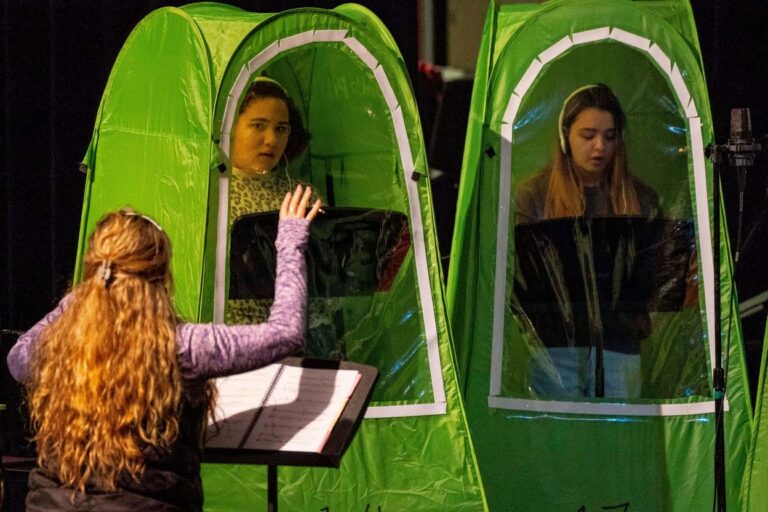 5 factors that contribute to students finishing high school