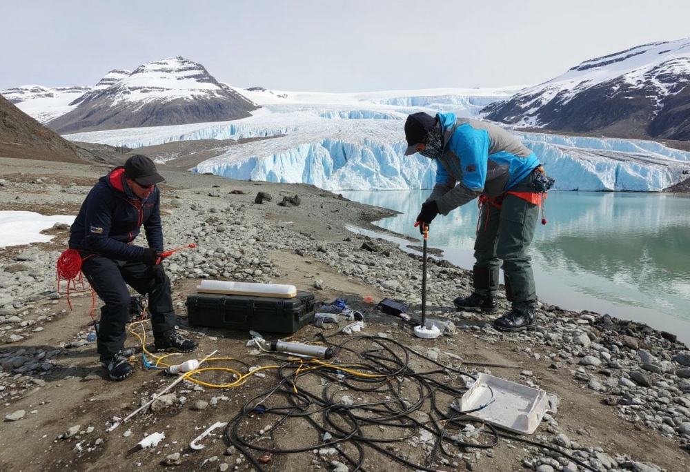 Environmental scientists taking core samples on the Wolverine Glacier on September 06, 2019 near Primrose, Alaska. The study of the Wolverine Glacier since 1966 show that the worlds warming climate has resulted in a sustained glacial mass loss as melting outpaced the accumulation of new snow and ice. Source: Joe Raedle/Getty Images/