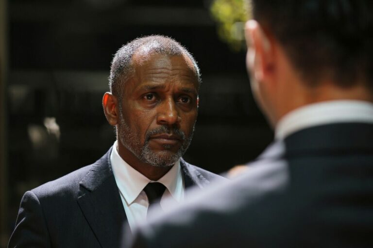 Australia pauses reopening of borders to students over Omicron concerns