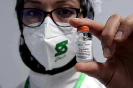 Sinovac-vaccinated international students could return to Australia