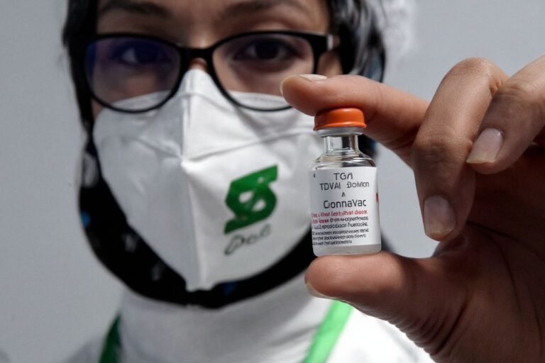 Sinovac-vaccinated international students could return to Australia