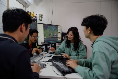 2021's best multiplayer online games to play with friends