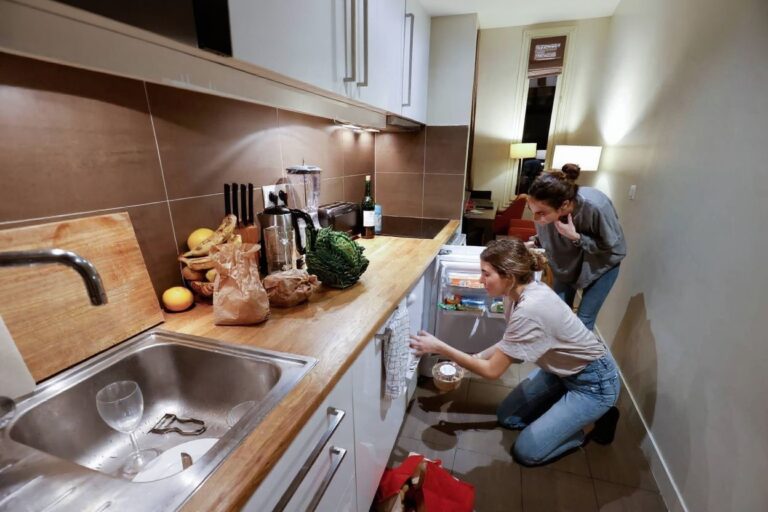 UK university students advised to find student accommodation early